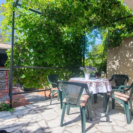 Apartment Josipa Vinišće Eksteriør billede